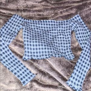 Off the shoulder long sleeve